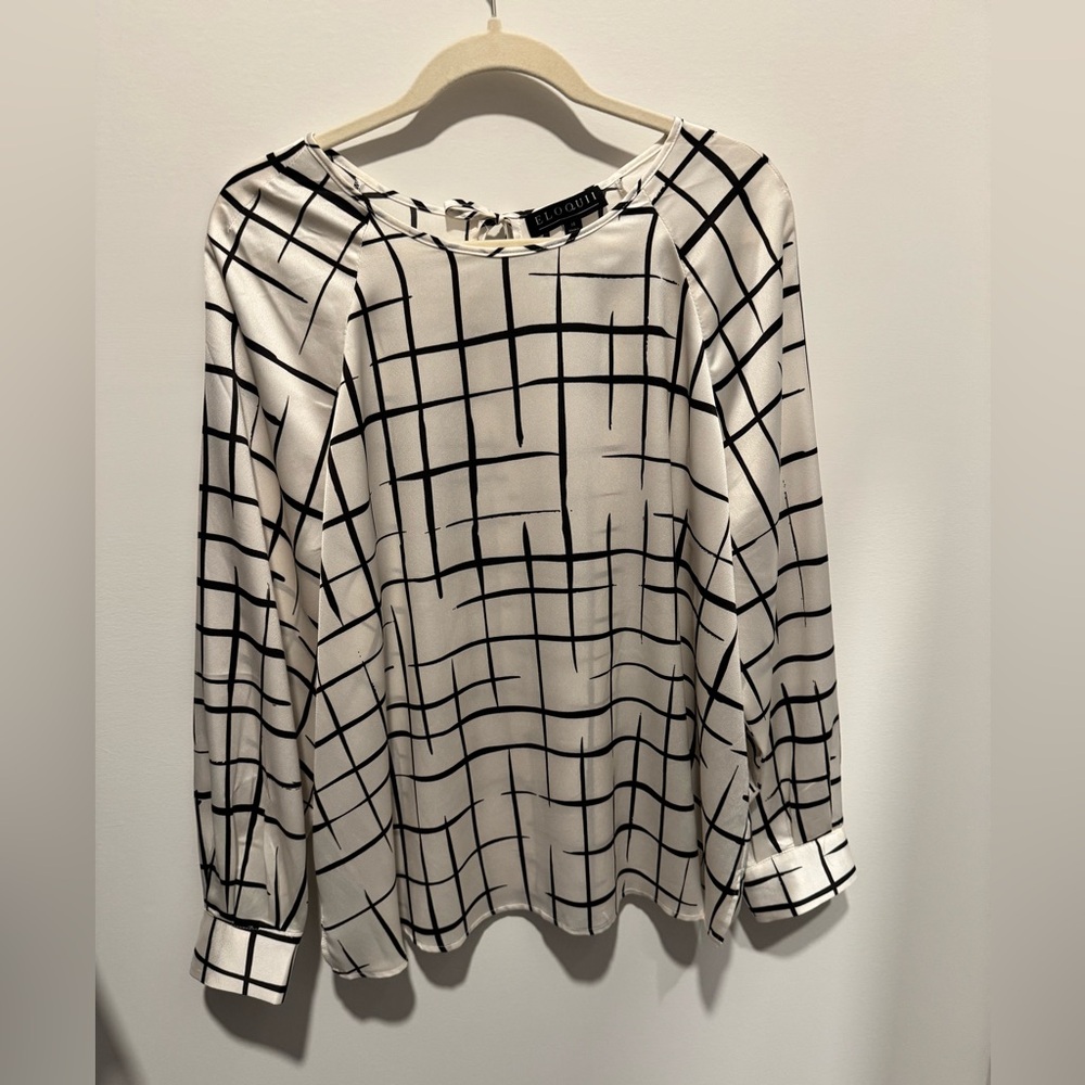 Eloquii Black and White Graphic Blouse